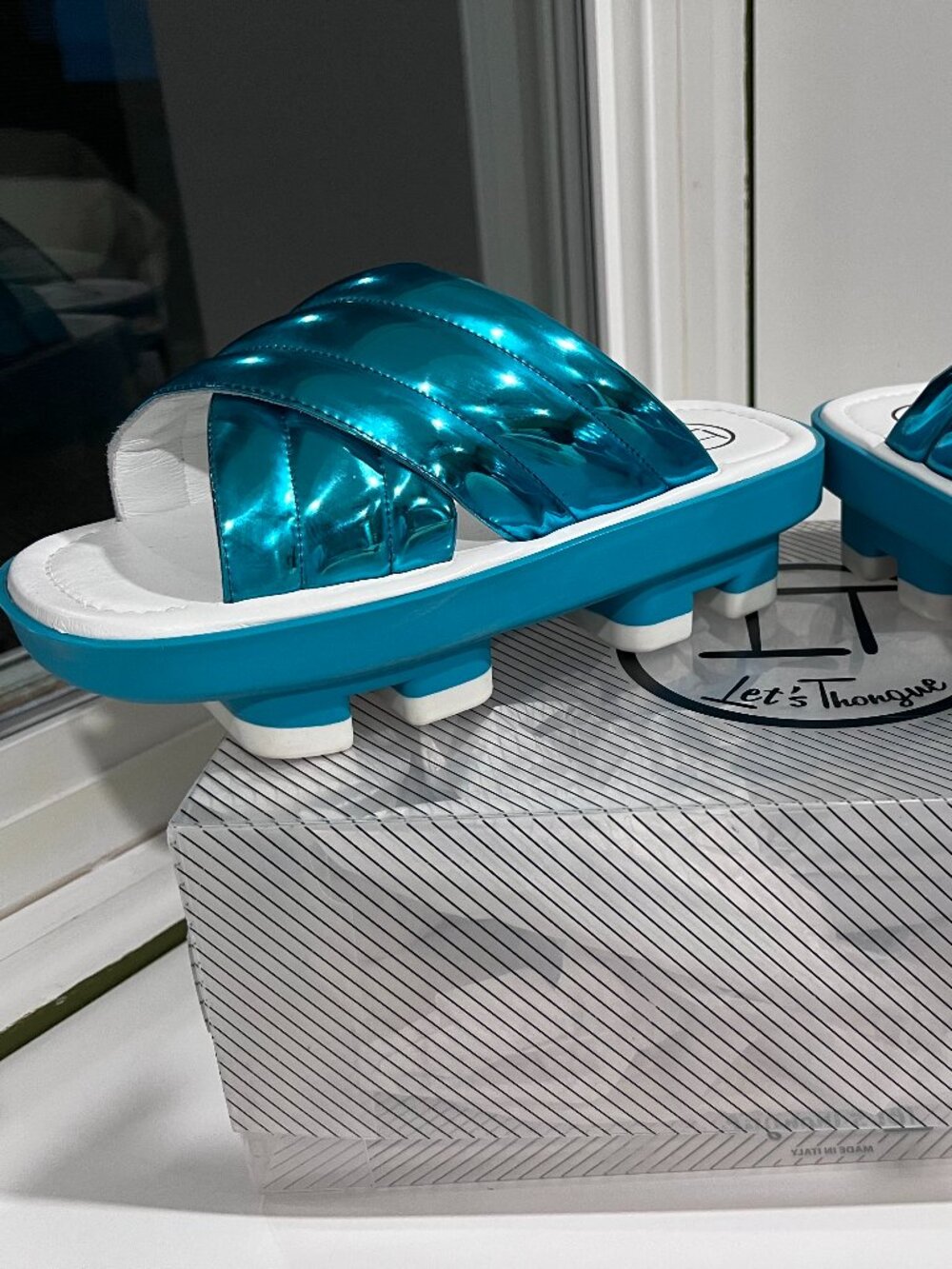 Let's Thongue Metallic Aqua Blue Zori Japan Geisha Slides 37/6.5